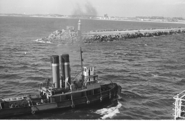 Steam tug